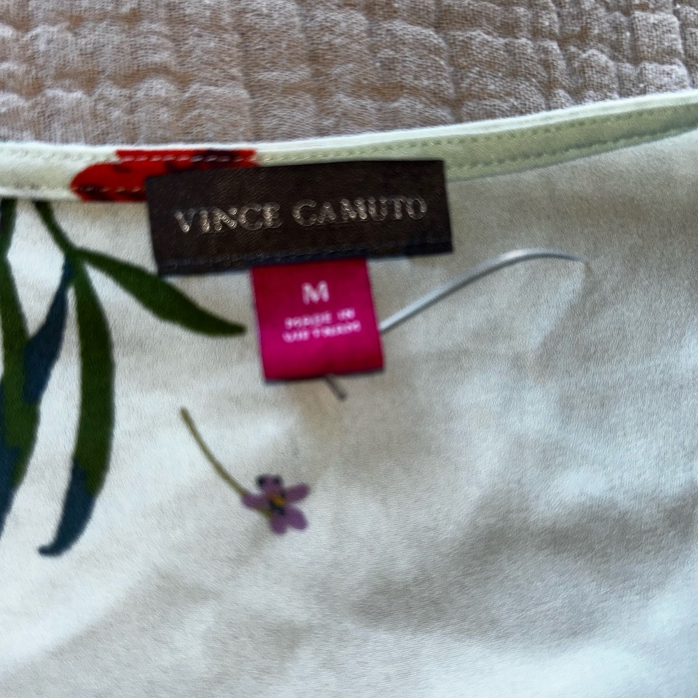 Vince Camuto Floral V-Neck Blouse - Multicolor - Picture 2 of 3